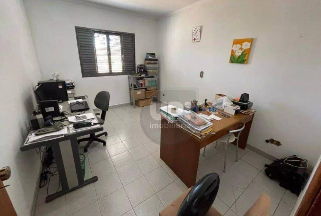 Casa à venda com 3 quartos, 196m² - Foto 10