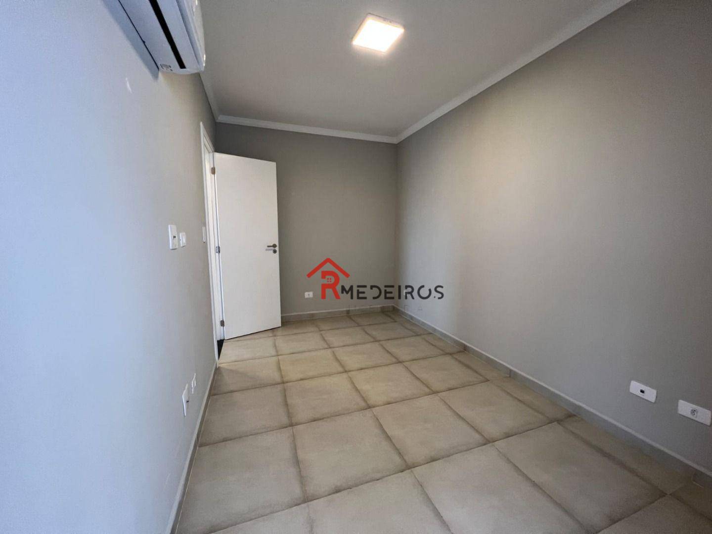 Apartamento à venda com 2 quartos, 88m² - Foto 13