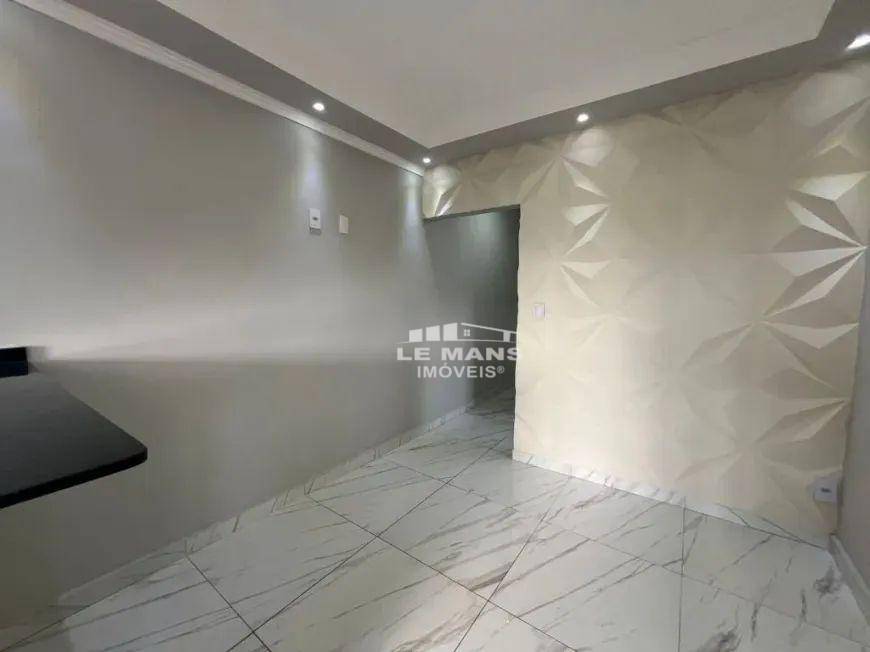 Casa para alugar com 3 quartos, 70m² - Foto 9
