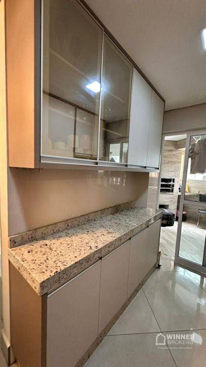 Apartamento à venda com 2 quartos, 72m² - Foto 12