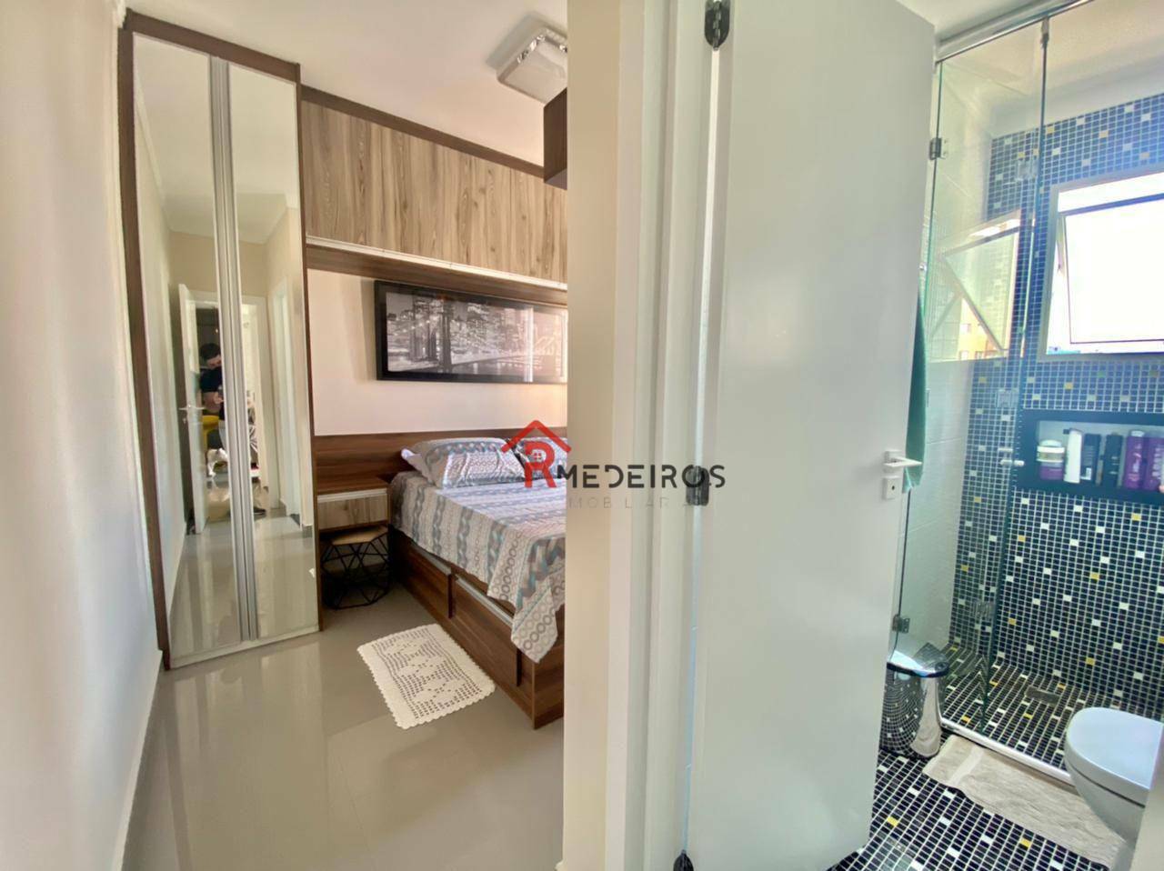 Apartamento à venda com 2 quartos, 64m² - Foto 10