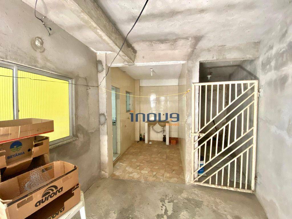 Casa à venda com 3 quartos, 298m² - Foto 21