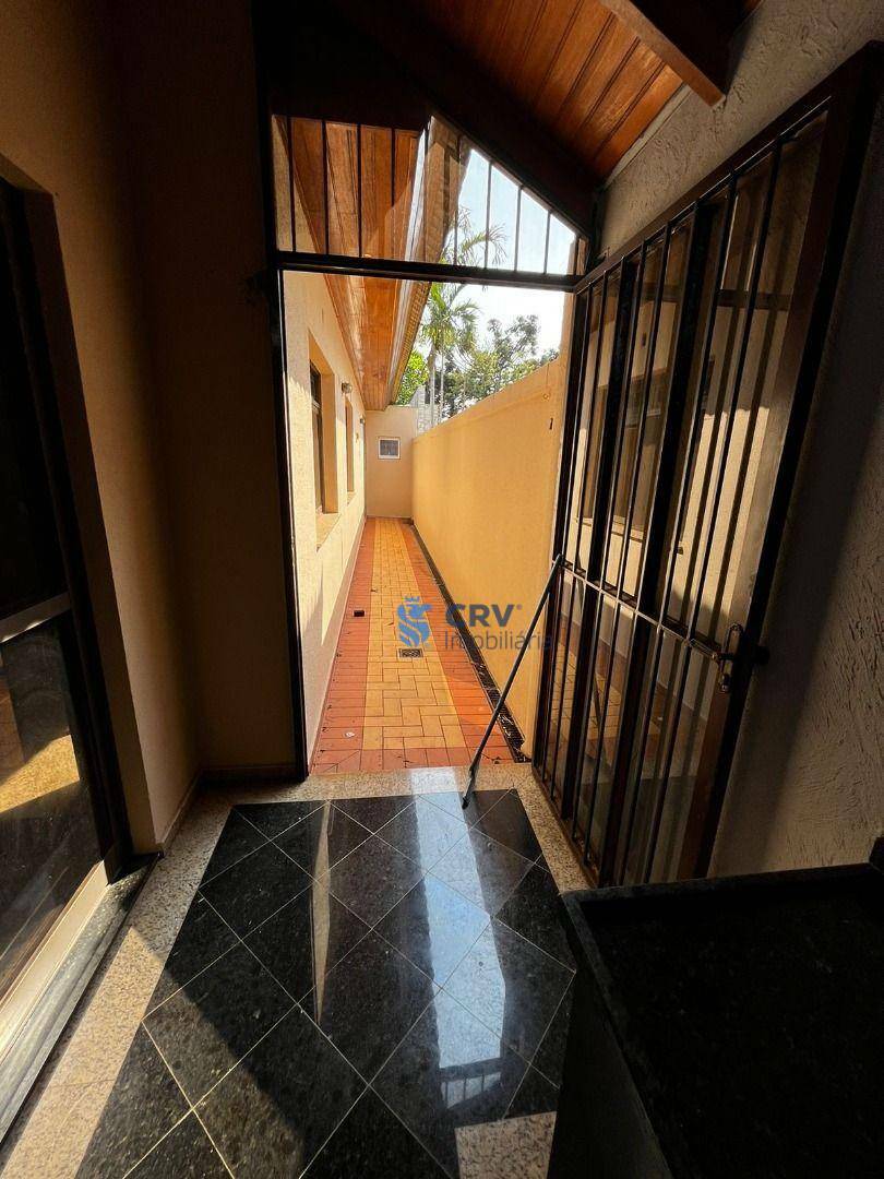 Sobrado à venda com 5 quartos, 400m² - Foto 35