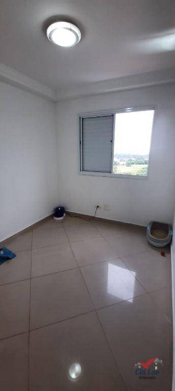 Apartamento para alugar com 2 quartos, 64m² - Foto 18