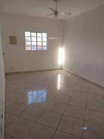 Apartamento à venda com 3 quartos, 68m² - Foto 4