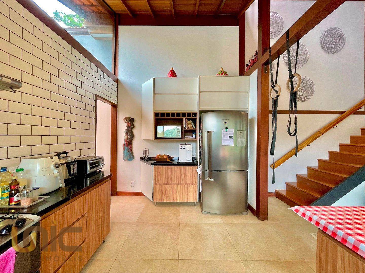 Casa de Condomínio à venda com 2 quartos, 174m² - Foto 18