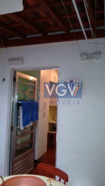 Apartamento à venda com 2 quartos, 42m² - Foto 13