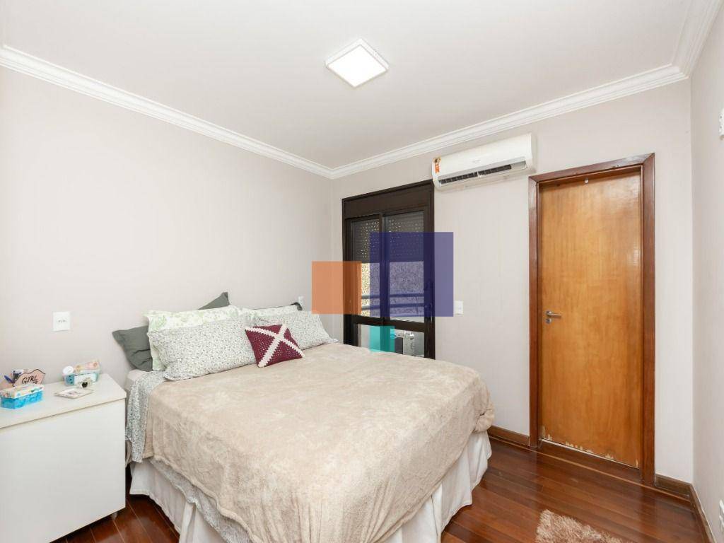 Apartamento à venda com 3 quartos, 150m² - Foto 12