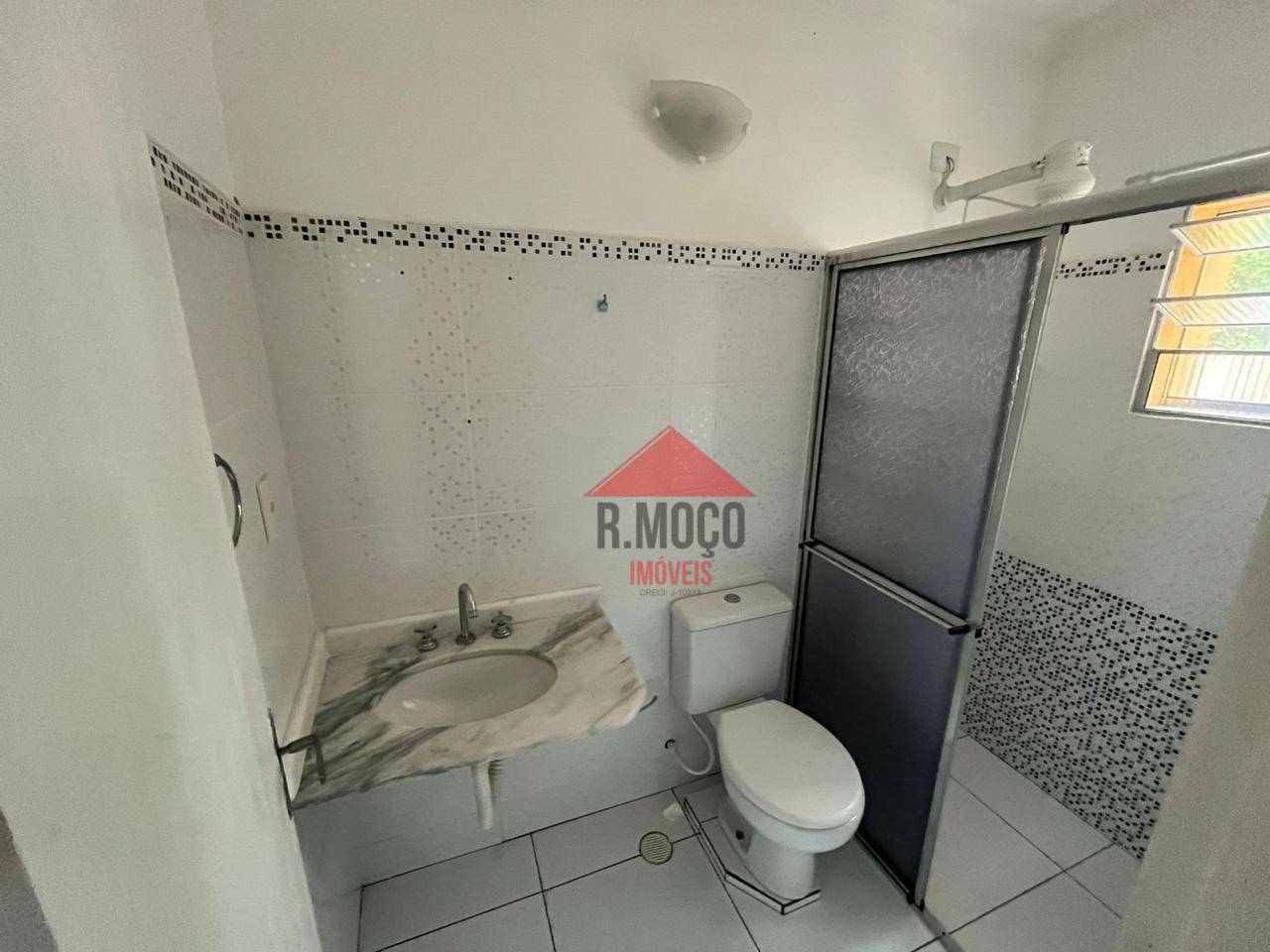 Casa à venda com 2 quartos, 100m² - Foto 10