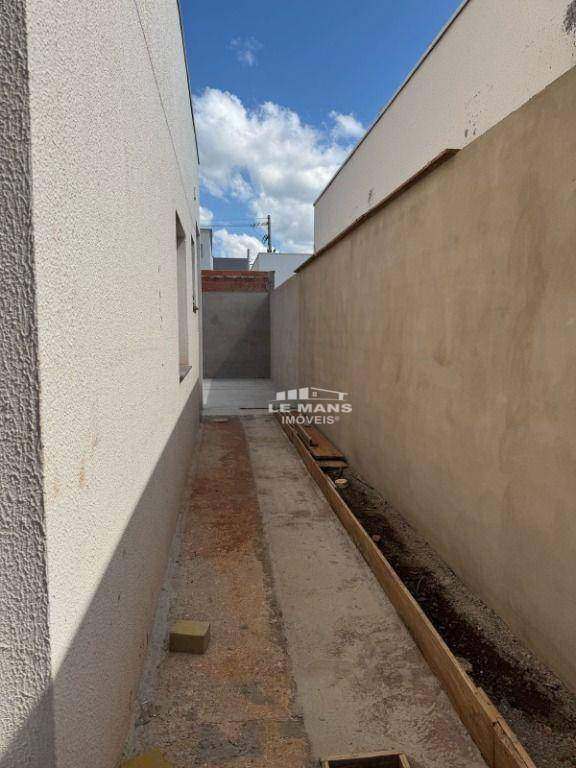 Casa de Condomínio à venda com 2 quartos, 62m² - Foto 11