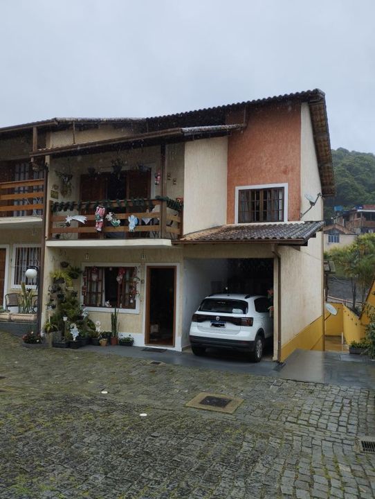 Casa de Condomínio à venda com 4 quartos, 123m² - Foto 2