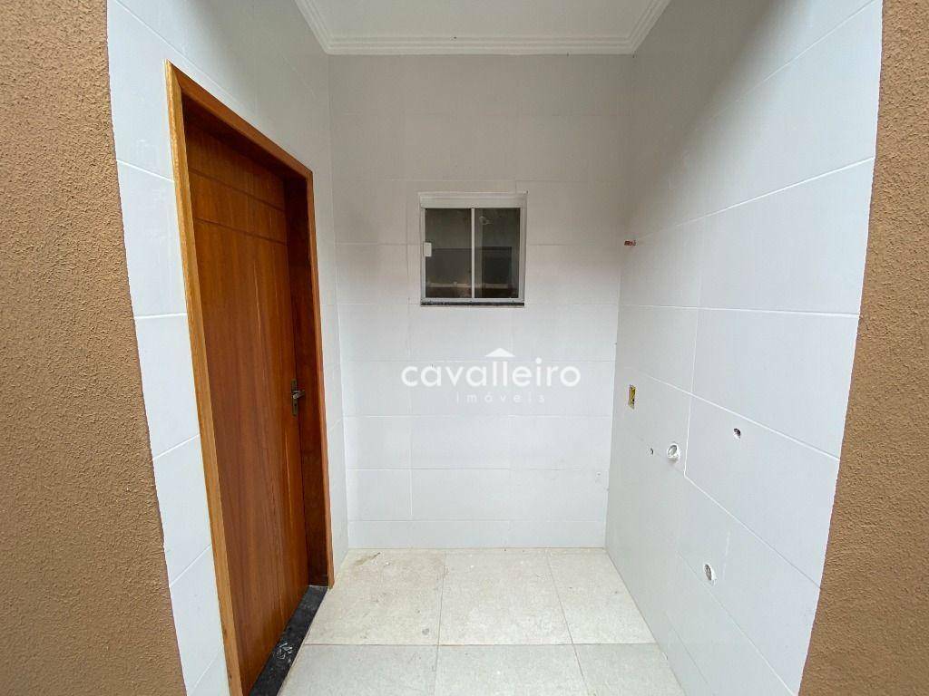 Casa à venda com 2 quartos, 90m² - Foto 9