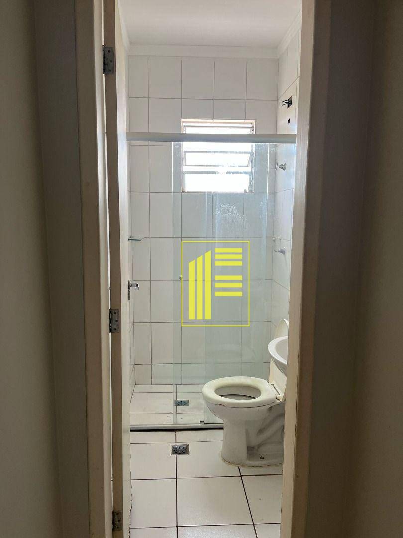 Apartamento para alugar com 2 quartos, 50m² - Foto 5