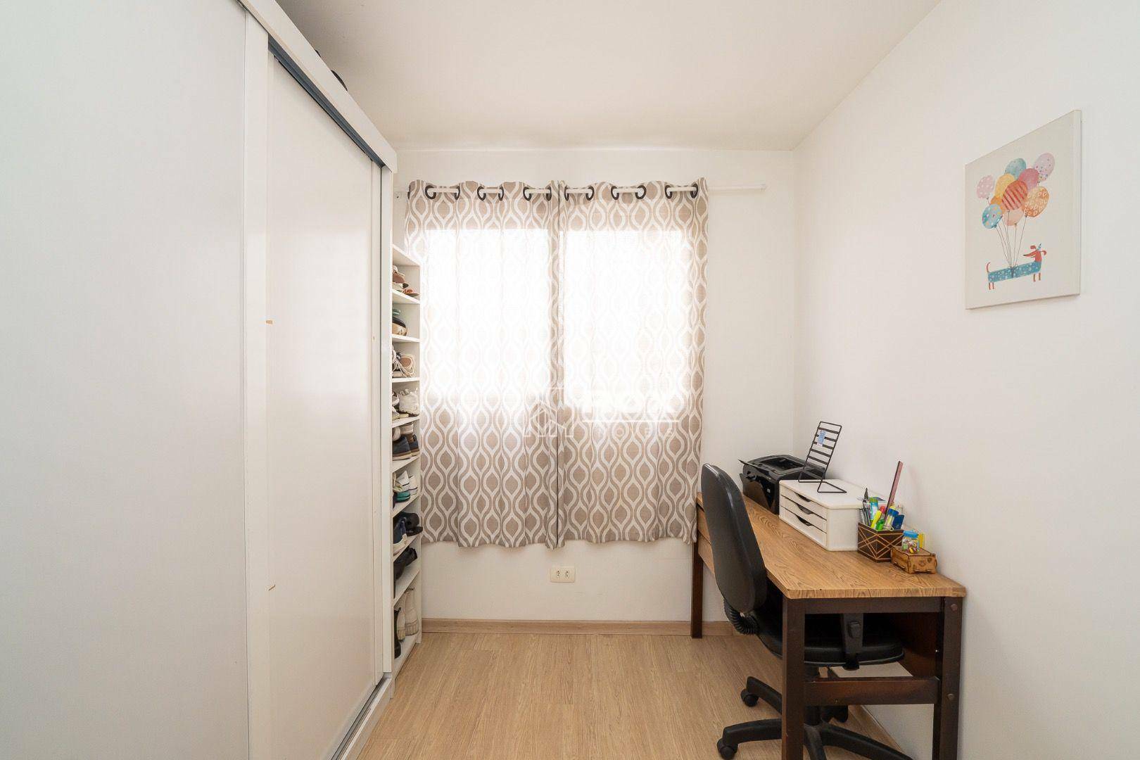 Apartamento à venda com 2 quartos, 62m² - Foto 17