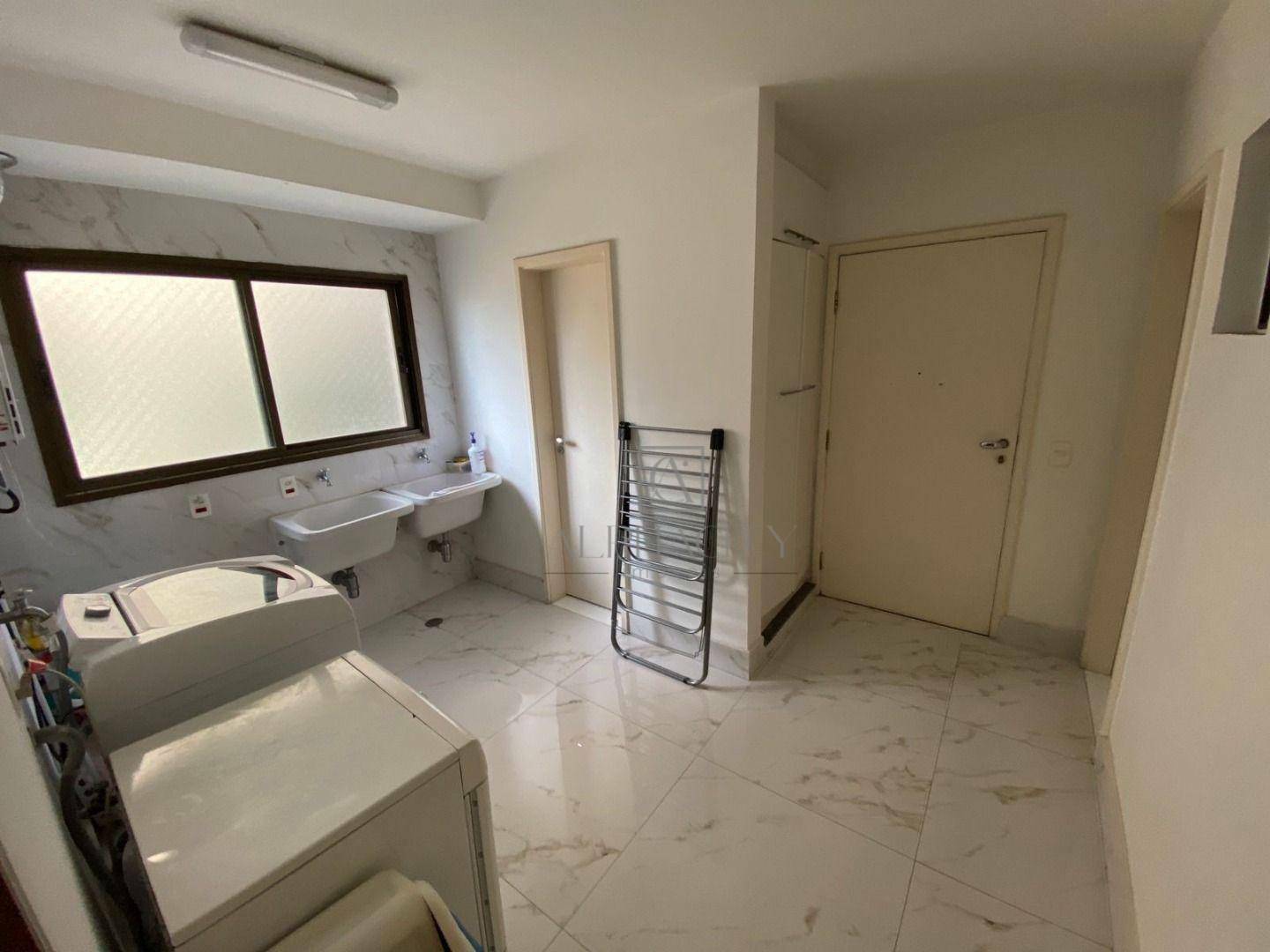 Apartamento à venda com 4 quartos, 288m² - Foto 19