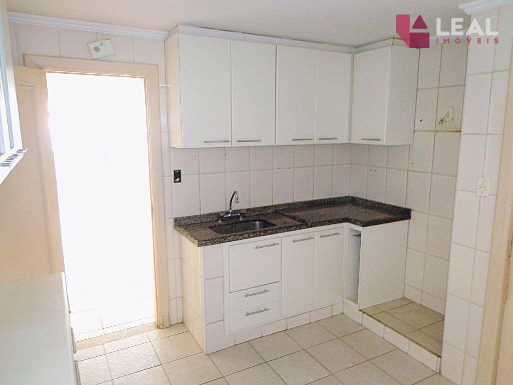 Apartamento à venda com 3 quartos, 147m² - Foto 5