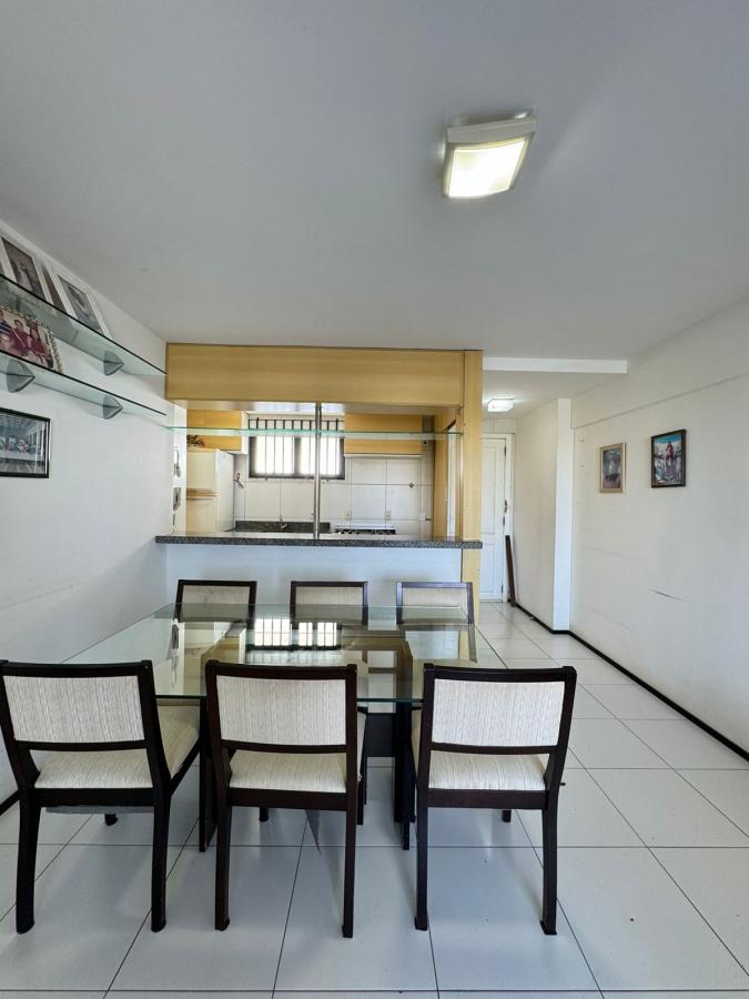 Apartamento à venda com 3 quartos, 77m² - Foto 2