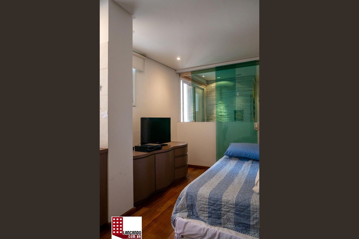 Apartamento à venda com 3 quartos, 170m² - Foto 10