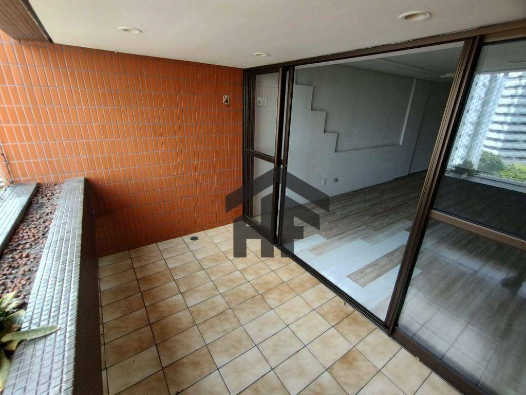 Apartamento à venda com 3 quartos, 118m² - Foto 8