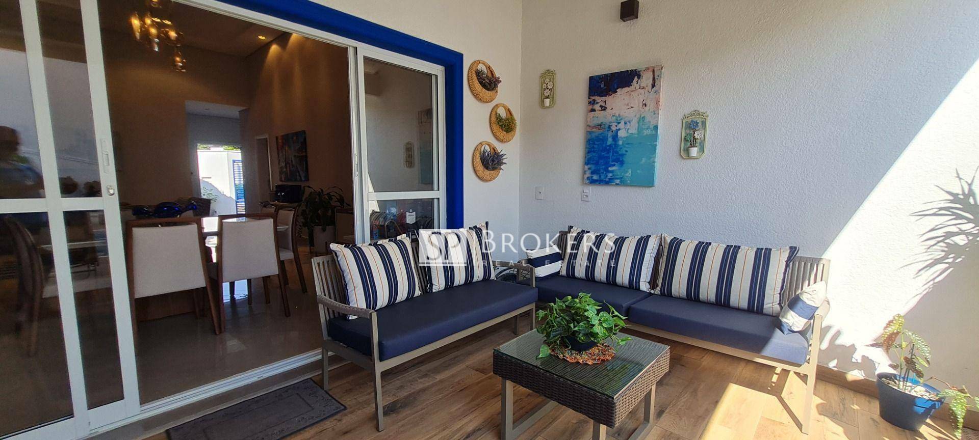 Casa à venda com 3 quartos, 218m² - Foto 10