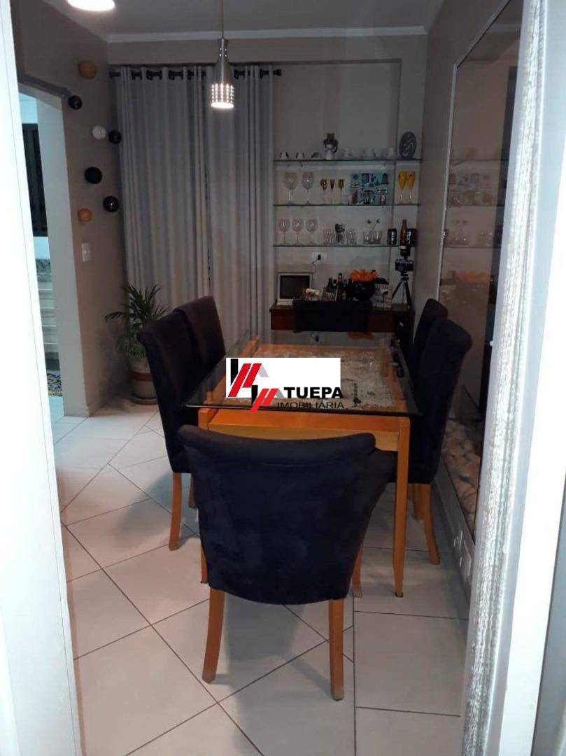 Apartamento à venda com 3 quartos, 116m² - Foto 2