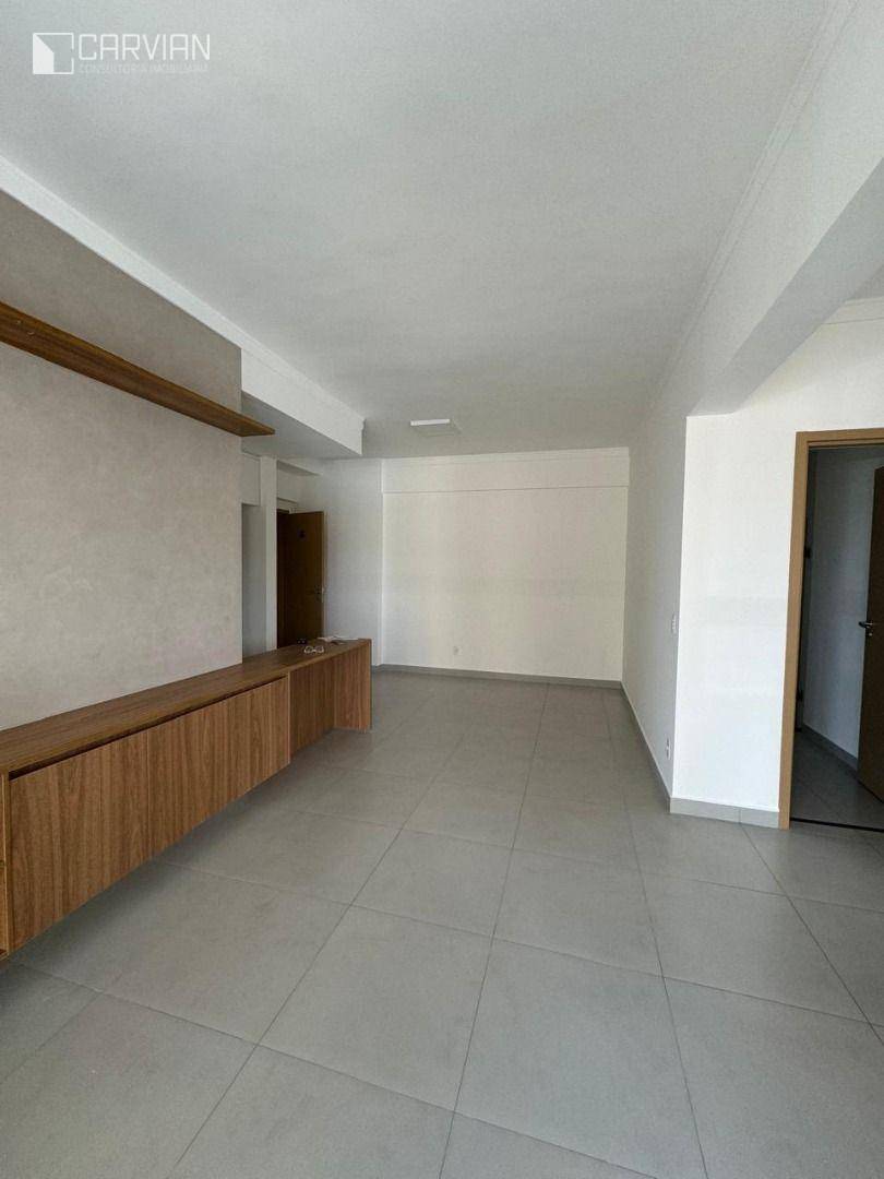 Apartamento para alugar com 3 quartos, 90m² - Foto 14