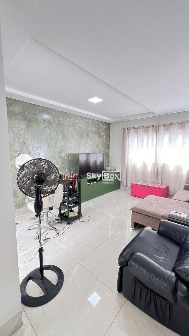 Casa, 3 quartos, 132 m² - Foto 2