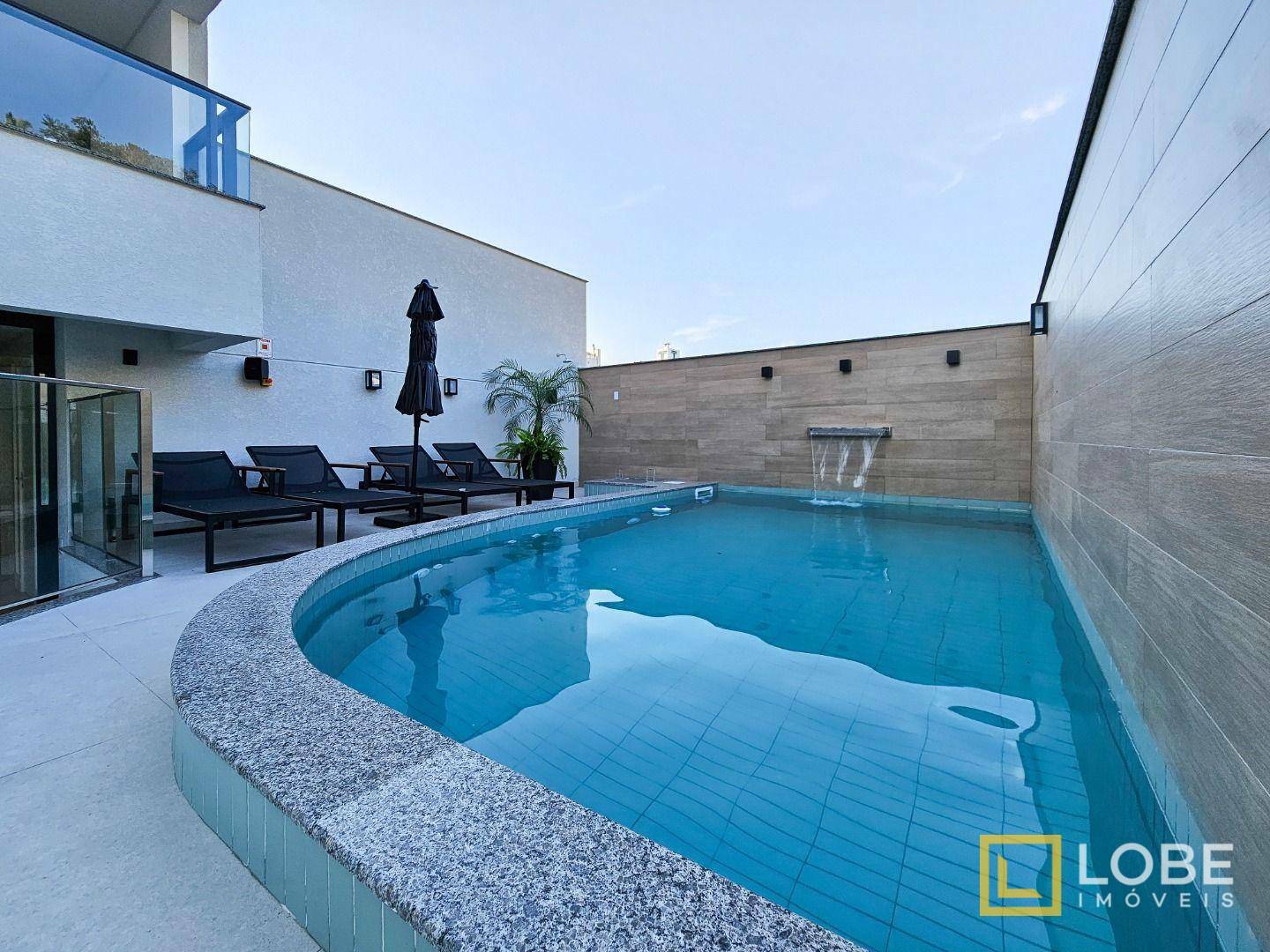 Apartamento à venda com 1 quarto, 45m² - Foto 22