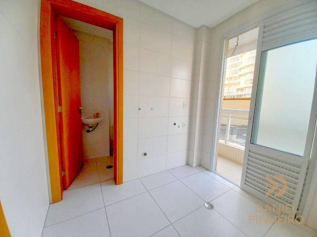 Apartamento à venda com 3 quartos, 150m² - Foto 9