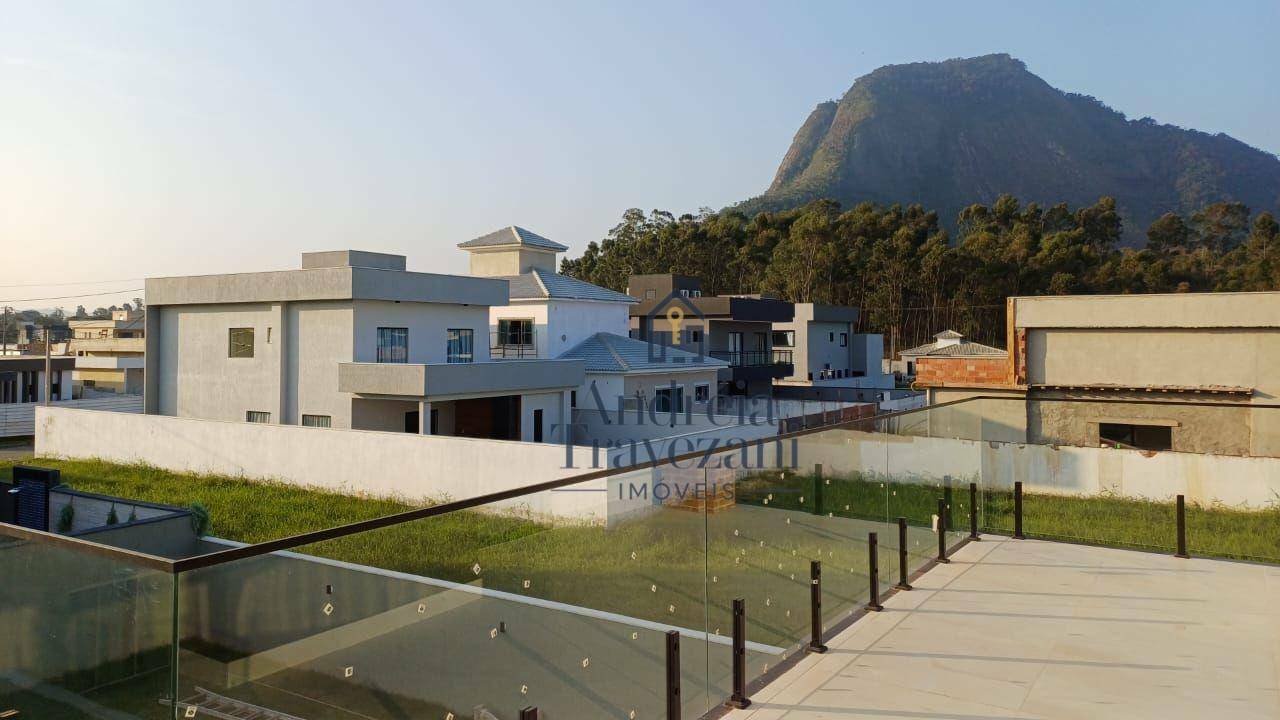 Casa de Condomínio à venda com 3 quartos, 191m² - Foto 22