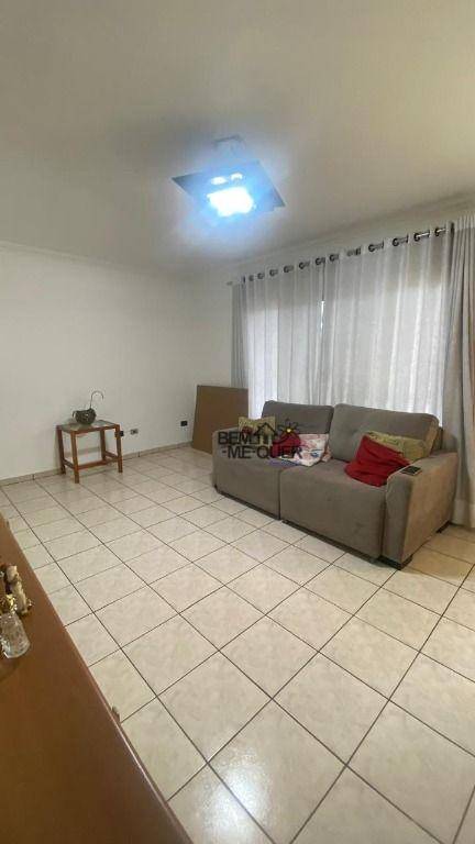 Sobrado à venda com 3 quartos, 142m² - Foto 3