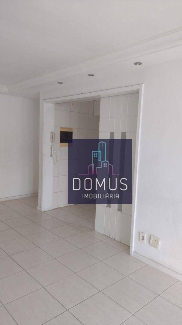 Apartamento à venda com 3 quartos, 76m² - Foto 17