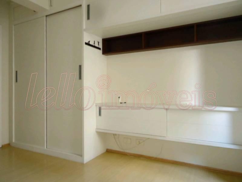 Apartamento para alugar com 3 quartos, 102m² - Foto 12