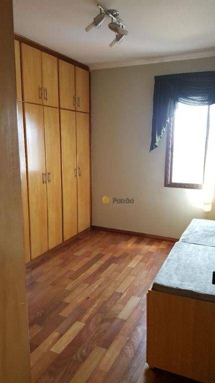 Apartamento para alugar com 3 quartos, 100m² - Foto 21