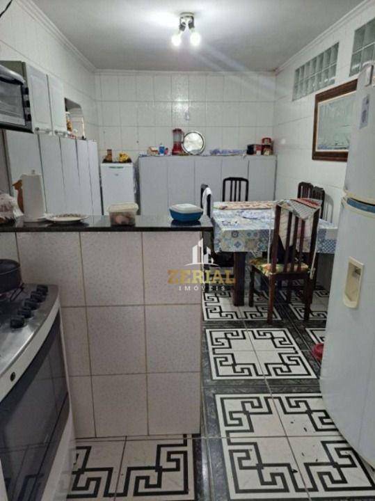 Sobrado à venda com 4 quartos, 190m² - Foto 3