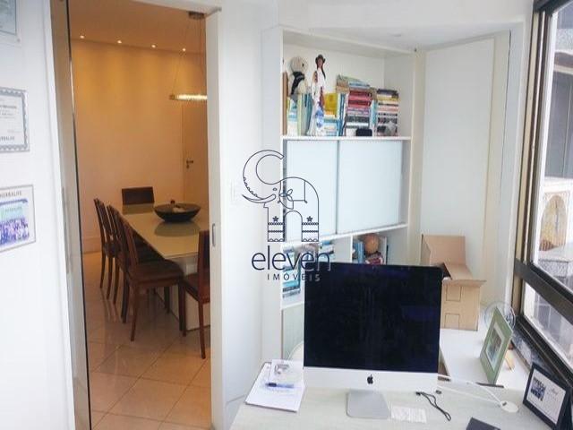 Apartamento à venda com 4 quartos, 247m² - Foto 5