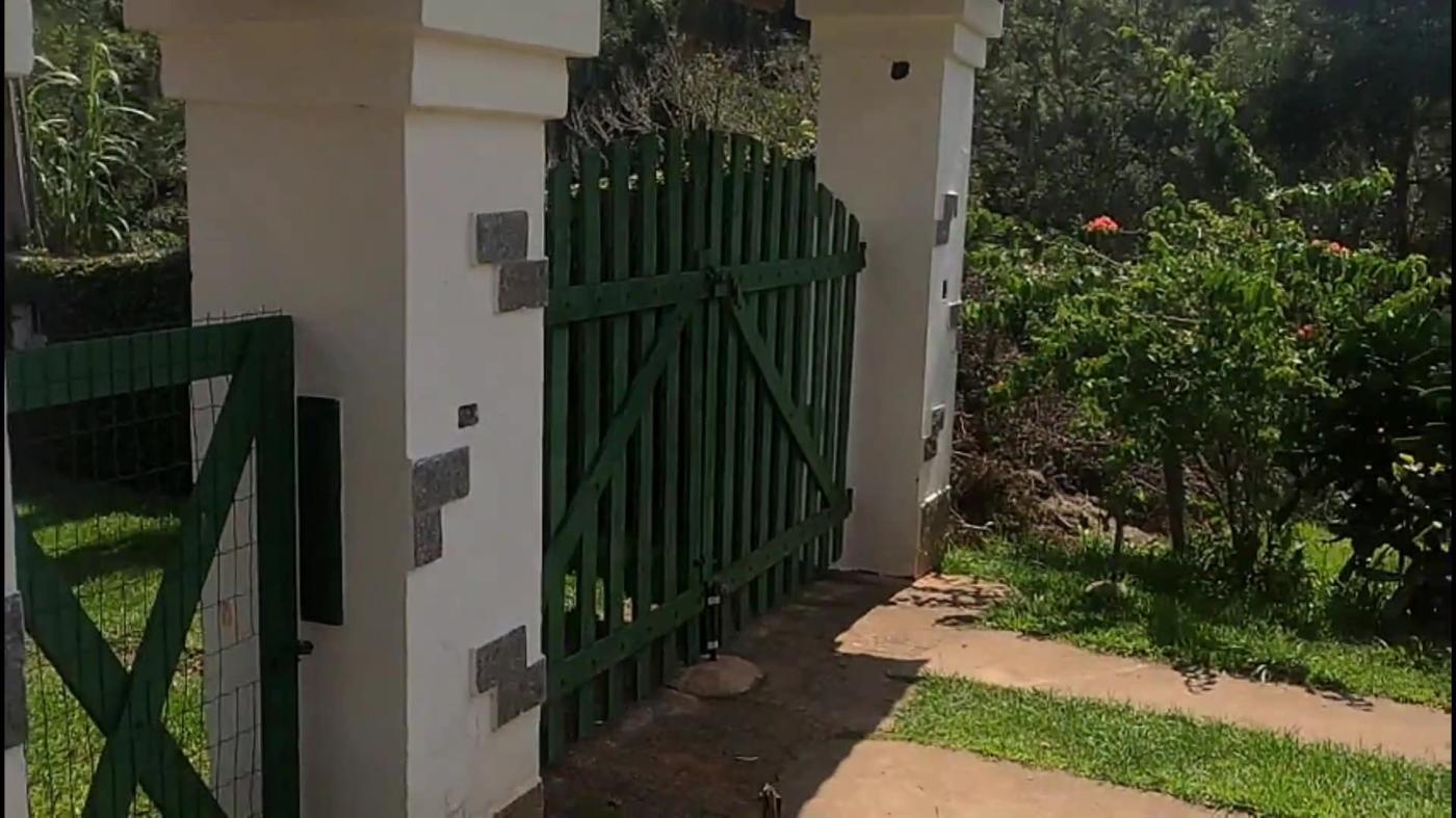 Chácara à venda com 3 quartos, 4500m² - Foto 11