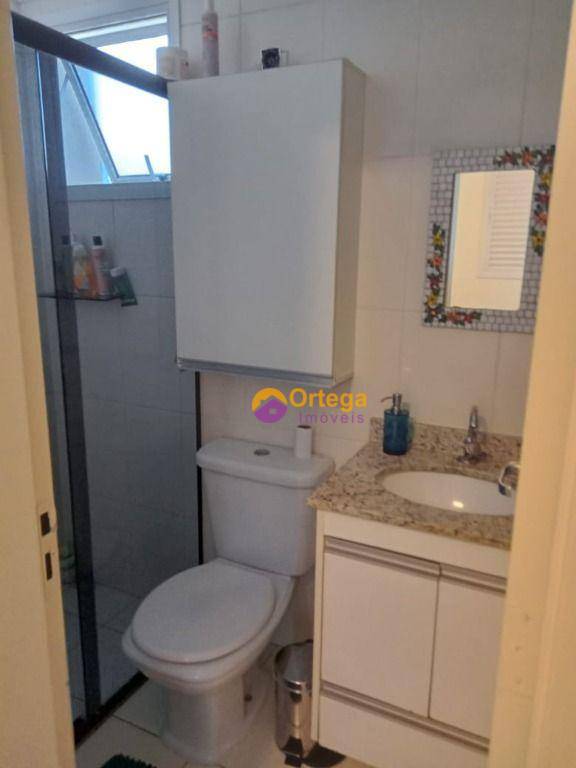 Apartamento à venda com 2 quartos, 68m² - Foto 10