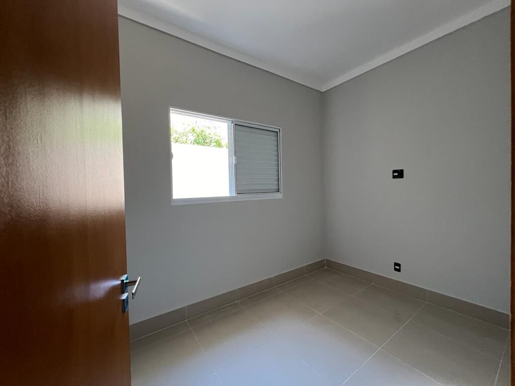 Casa à venda com 2 quartos, 117m² - Foto 4