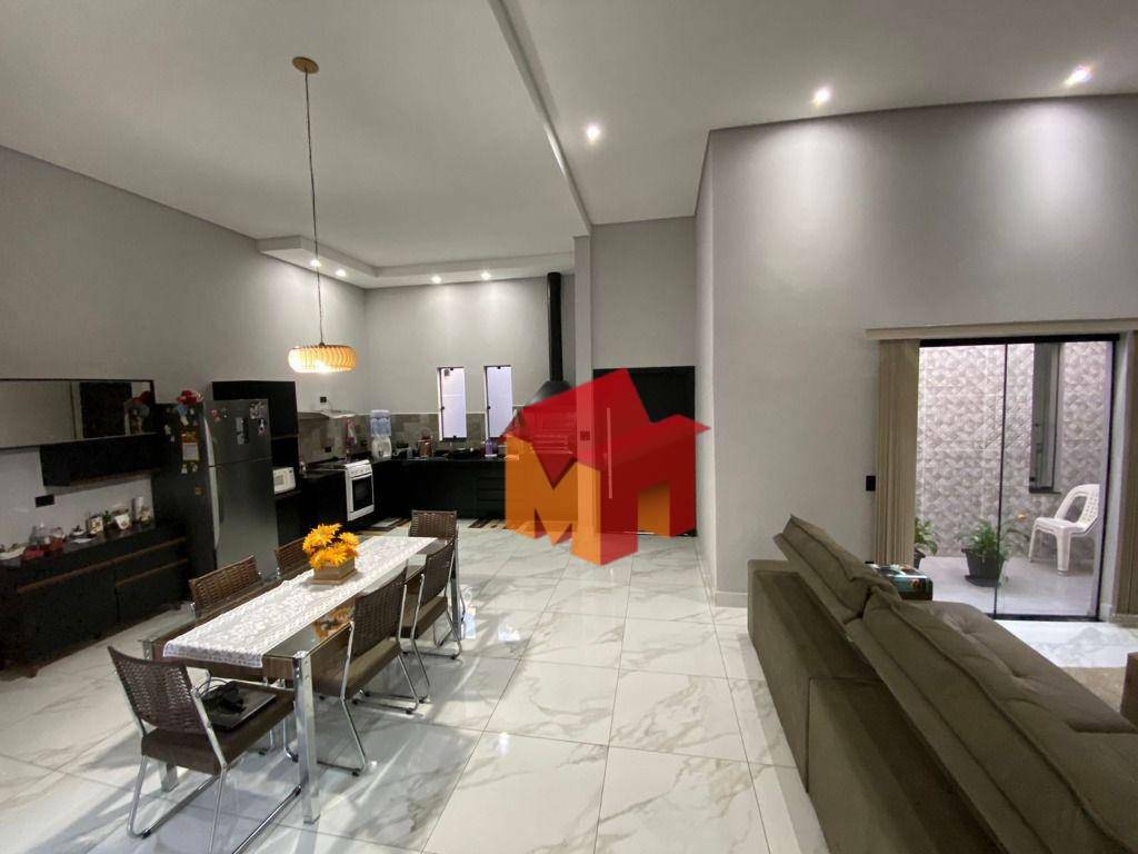 Casa à venda com 2 quartos, 189m² - Foto 9