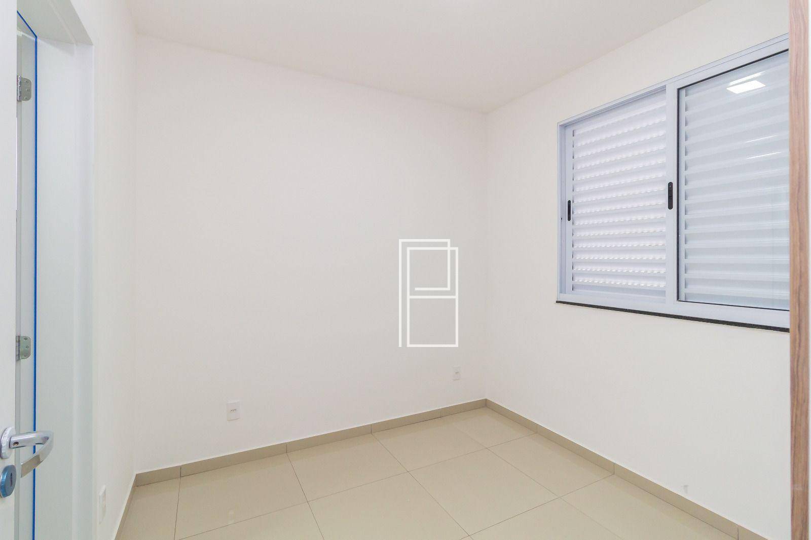 Apartamento à venda com 3 quartos, 101m² - Foto 12