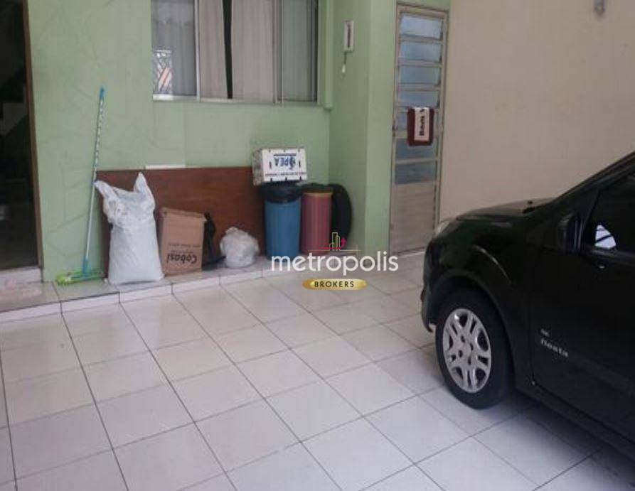 Sobrado à venda com 3 quartos, 130m² - Foto 1