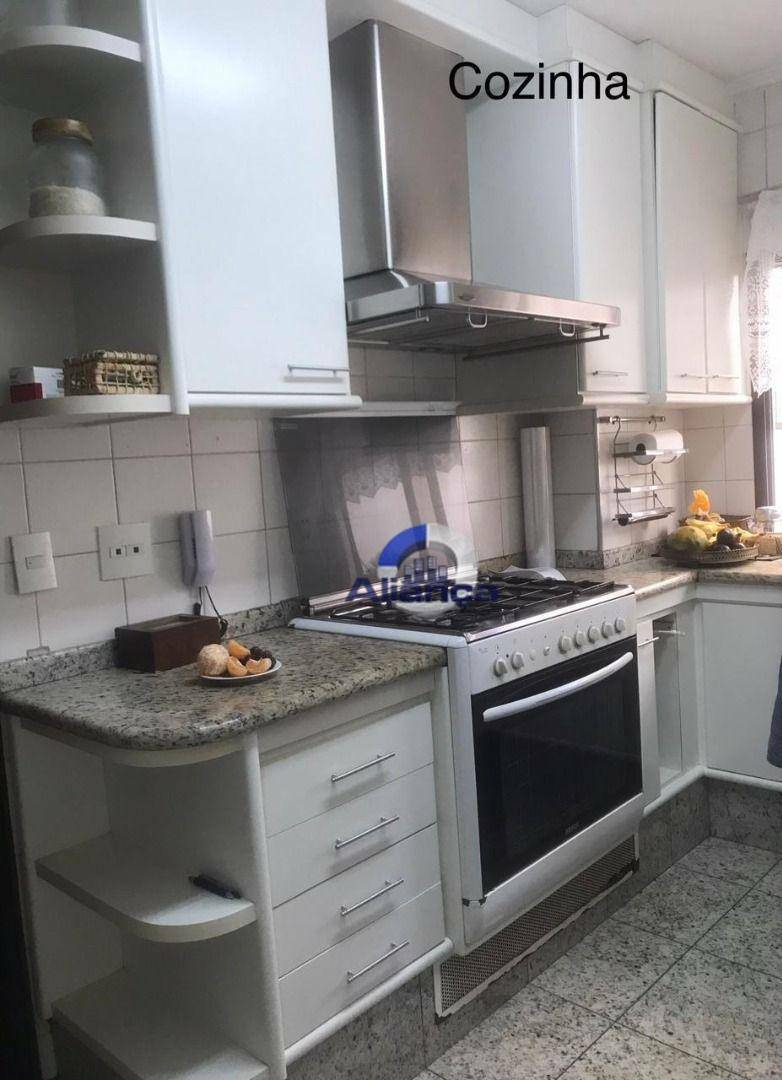 Apartamento à venda com 4 quartos, 185m² - Foto 24