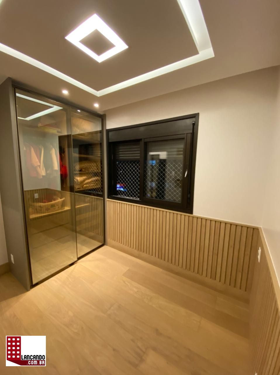 Apartamento à venda com 4 quartos, 147m² - Foto 3