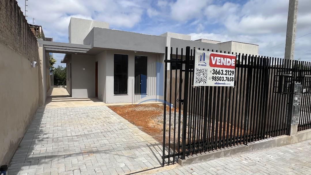 Casa à venda com 3 quartos, 62m² - Foto 4