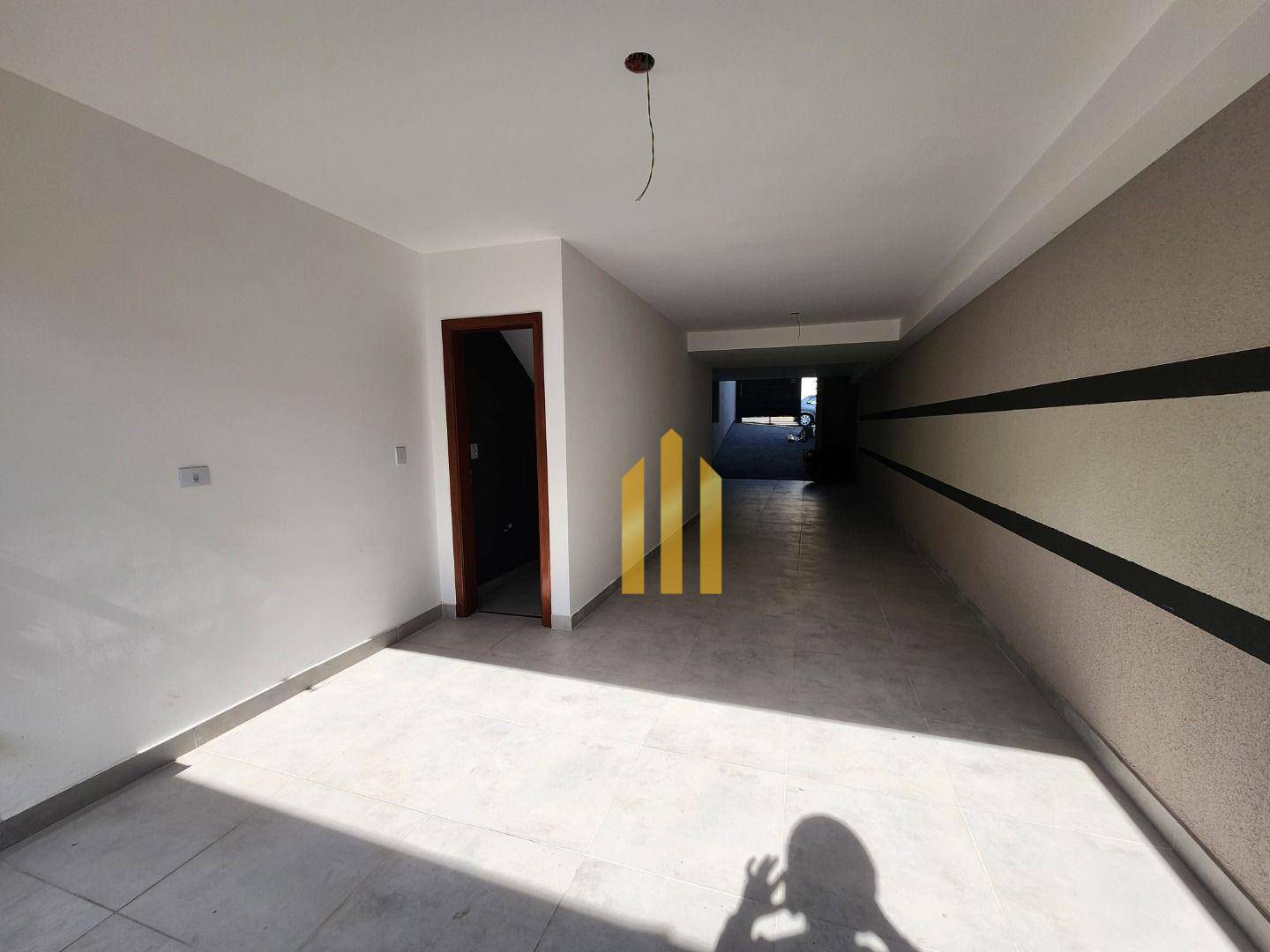 Sobrado à venda com 3 quartos, 180m² - Foto 3