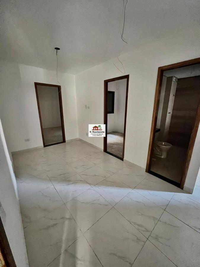 Apartamento à venda com 2 quartos, 42m² - Foto 2