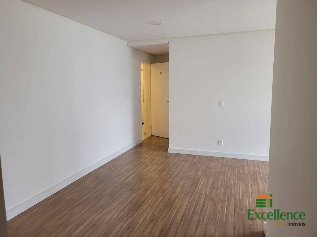 Apartamento para alugar com 2 quartos, 68m² - Foto 2