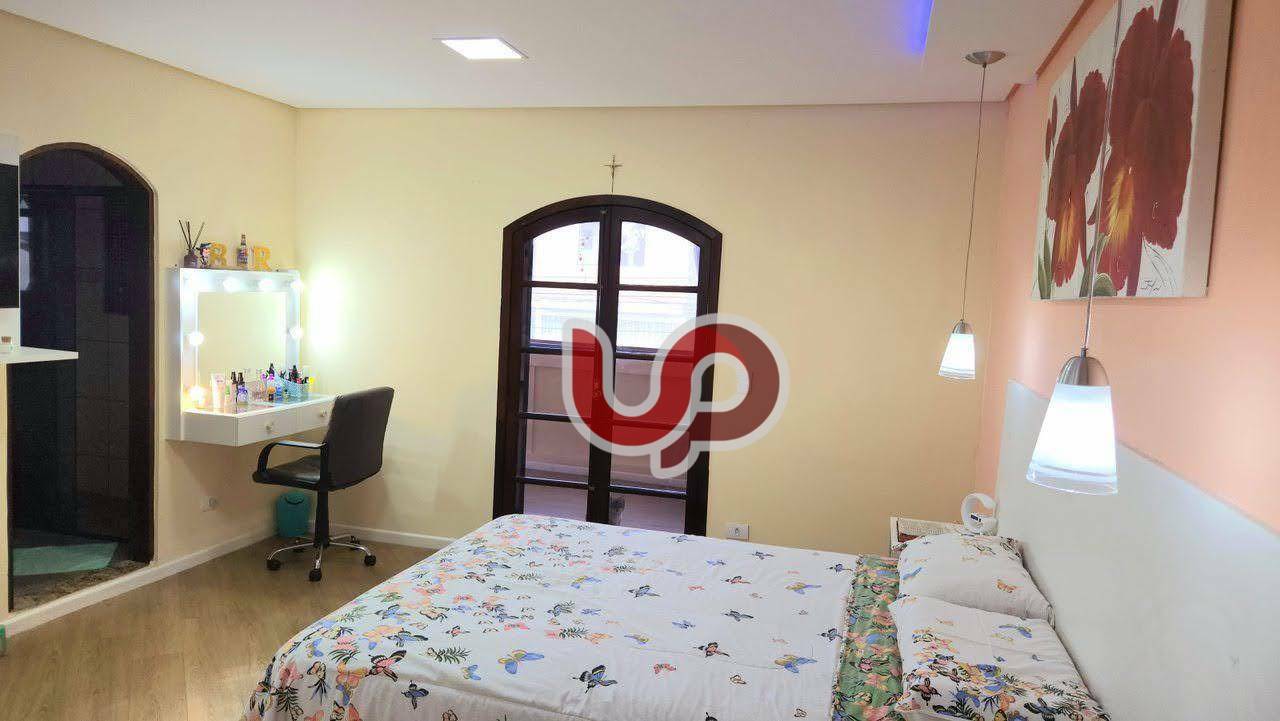 Sobrado à venda com 3 quartos, 148m² - Foto 17