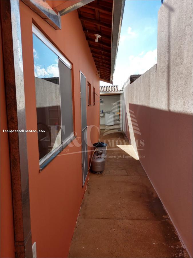 Casa à venda com 2 quartos, 160m² - Foto 6